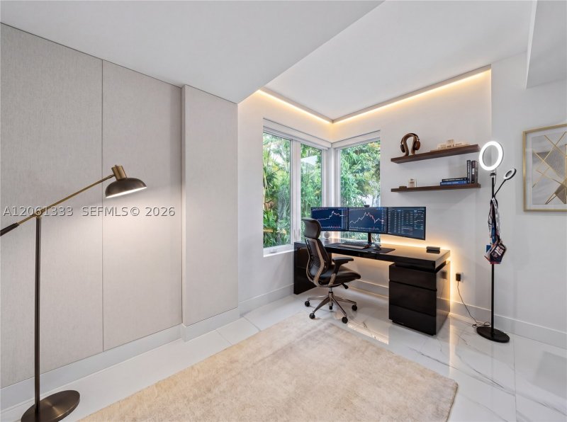 Condo for sale at One Bay Residences 111