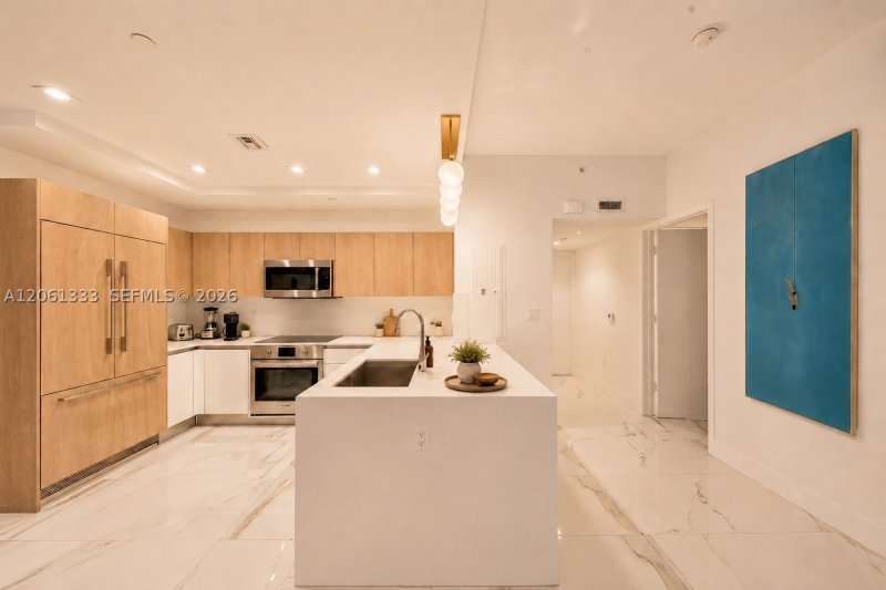 Condo for sale at One Bay Residences 111