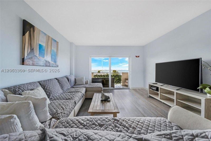 Condo for sale at Island Place At North Bay PH-H