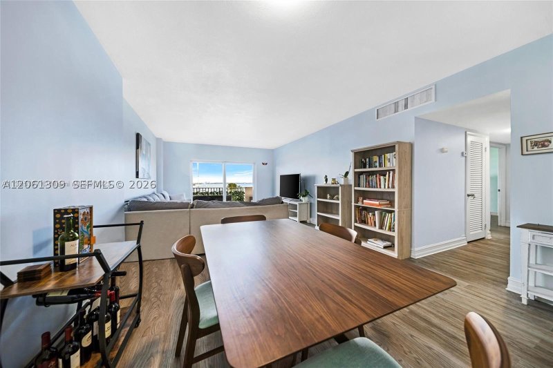 Condo for sale at Island Place At North Bay PH-H