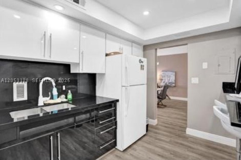 Condo for sale at Tides Hollywood Beach 7C