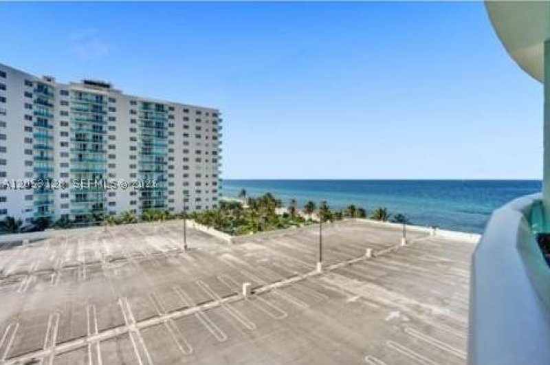 Condo for sale at Tides Hollywood Beach 7C