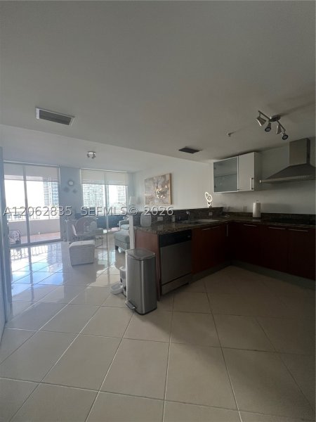 Sail at Brickell Apt #2007