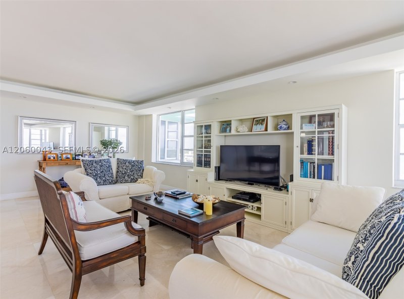 Condo for sale at Imperial House 11E