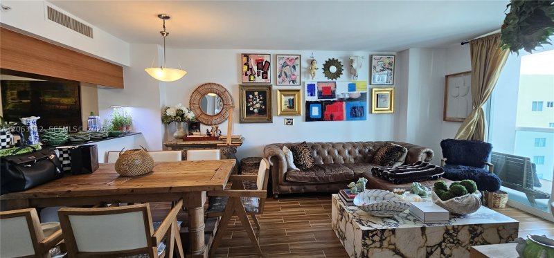 Condo for sale at 1800 Club 3808