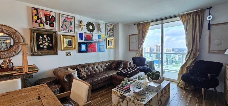 Condo for sale at 1800 Club 3808