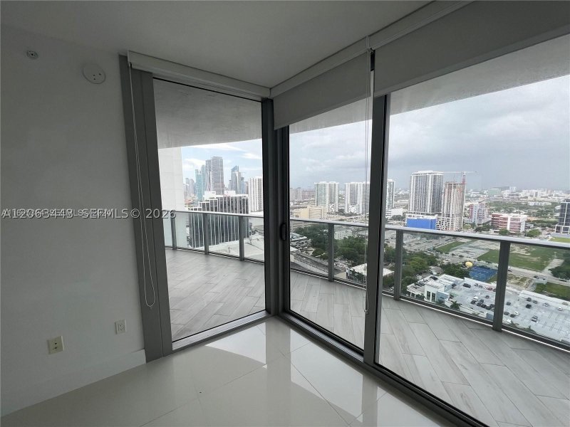 Condo for sale at Aria on The Bay 3000