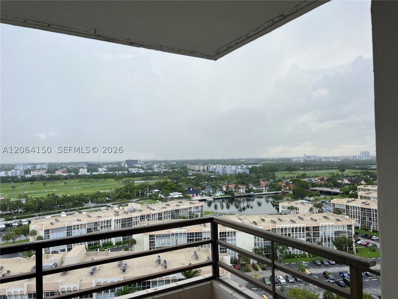 Apartment for rent at Olympus Towers 1609