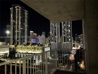Madison Miami Apt #E-1605