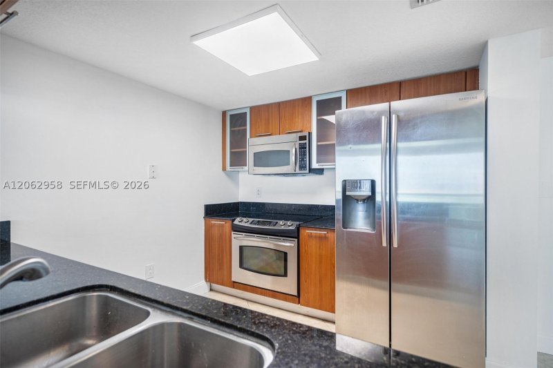 Comprar apartamento no 1800 Club 2410