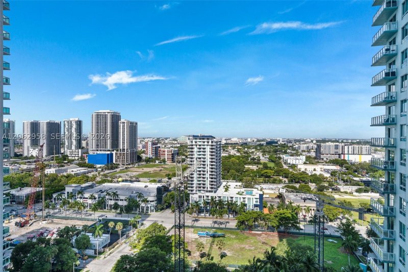 Comprar apartamento no 1800 Club 2410