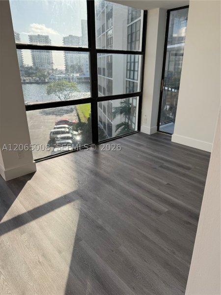 Apartment for rent at Oceanview Park 502