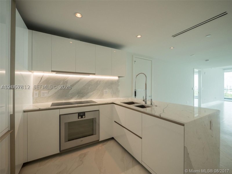 Apartment for rent at Oceana Bal Harbour 1005