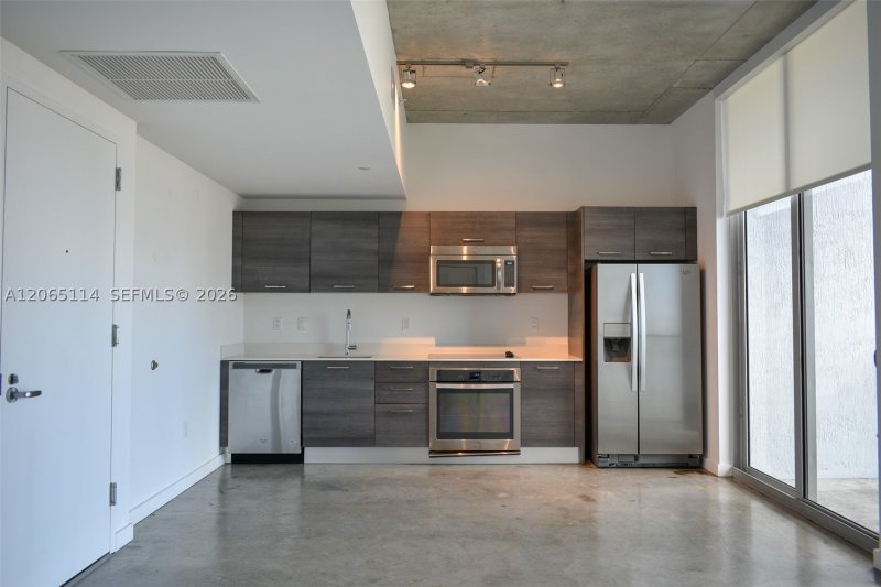 Aluguel de apartamento no Centro Condo 2808