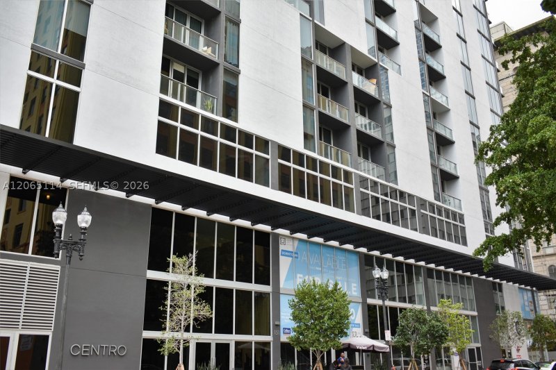 Aluguel de apartamento no Centro Condo 2808