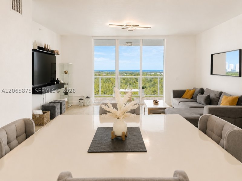 Alquiler de apartamento en One Fifty One at Biscayne 1501