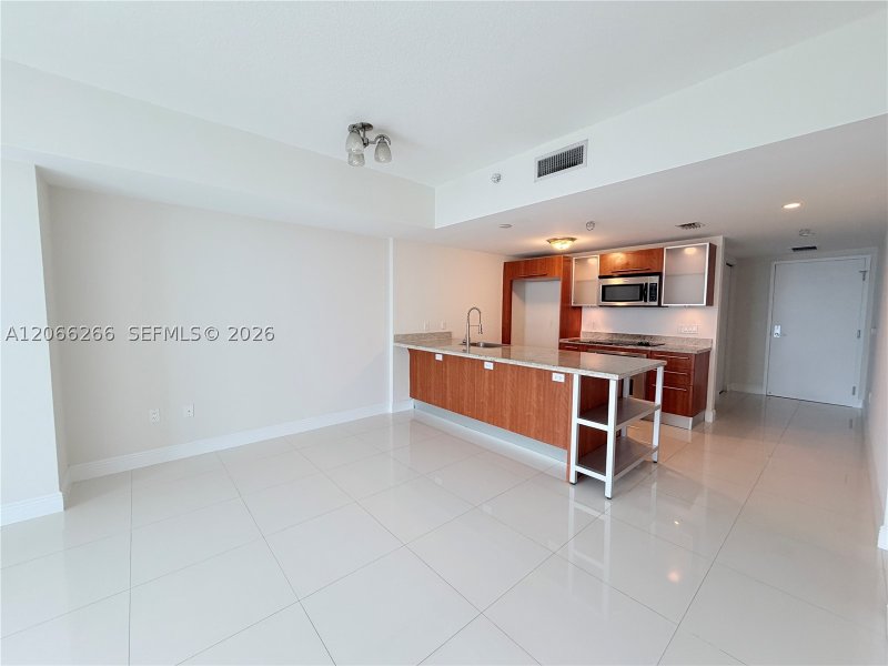 Comprar apartamento no Latitude On The River 3105