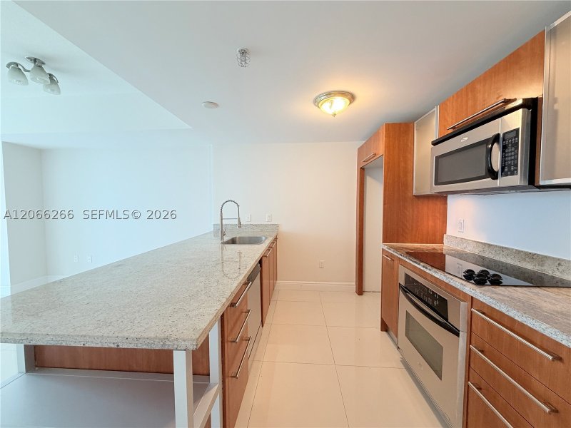 Comprar apartamento no Latitude On The River 3105