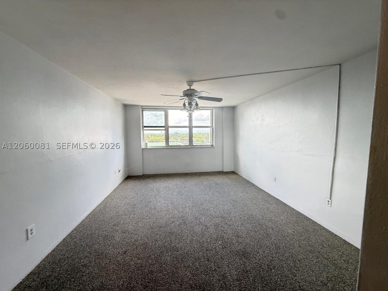 Alquiler de apartamento en Corinthian Condo 7B
