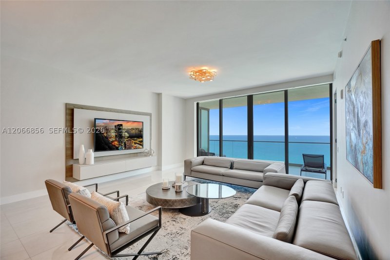 Alquiler de apartamento en Residences by Armani / Casa 2303