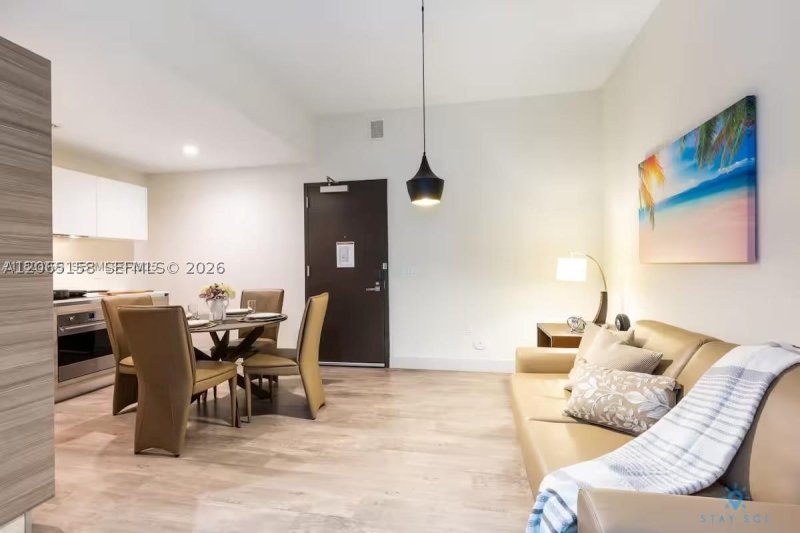 Condo for sale at Costa Hollywood S411