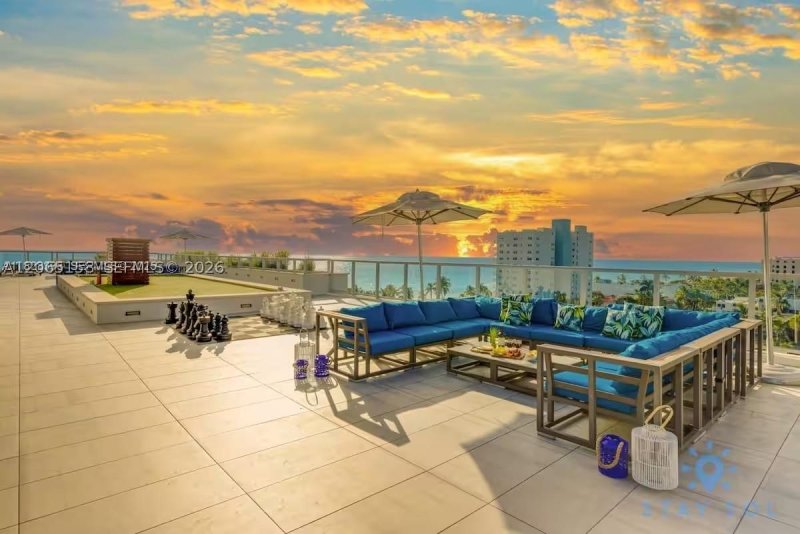 Condo for sale at Costa Hollywood S411