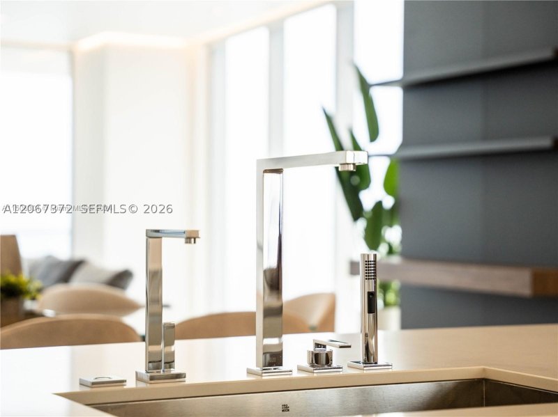 Alquiler de apartamento en Turnberry Ocean Club 1104