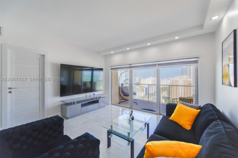 Apartment for rent at The Hemispheres 20K