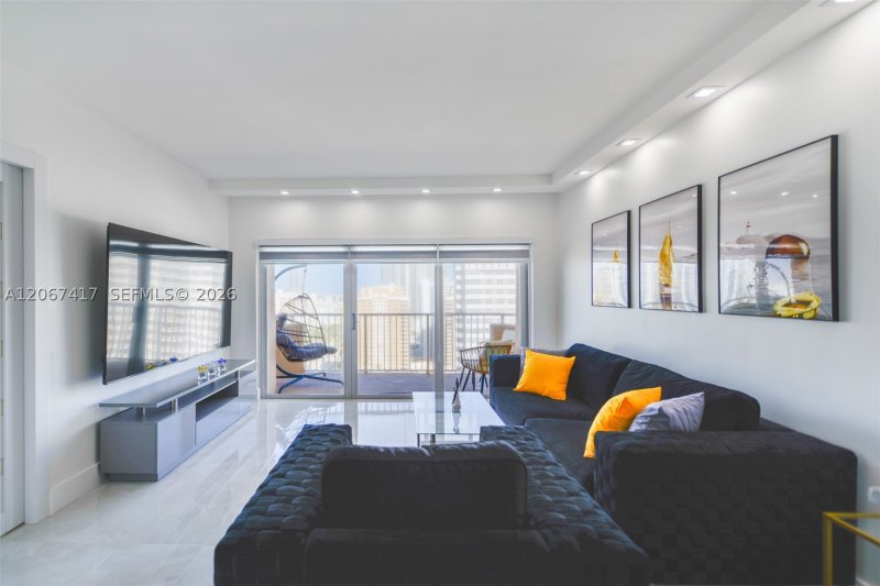Apartment for rent at The Hemispheres 20K