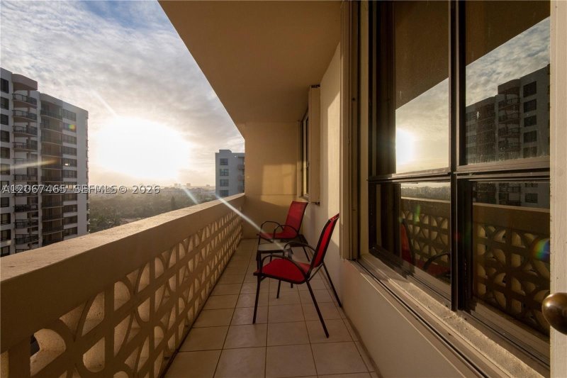 Alquiler de apartamento en The Plaza Bal Harbour 1416