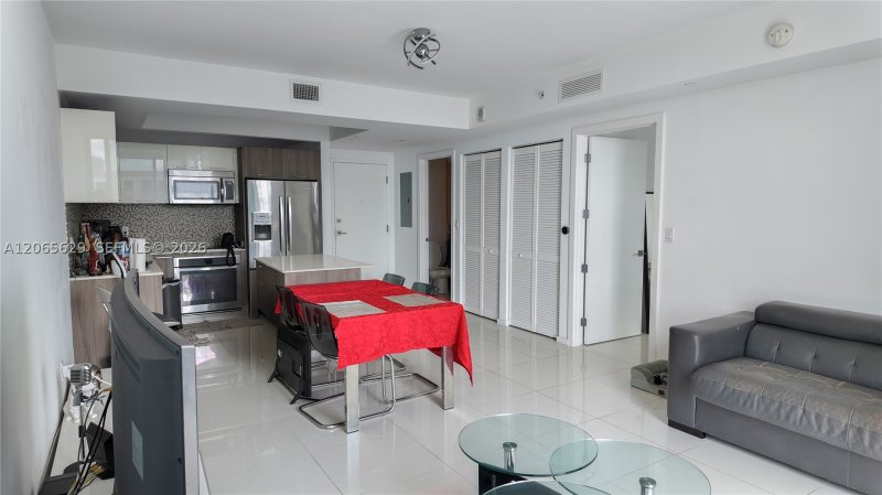 Aluguel de apartamento no 5300 Paseo 1807