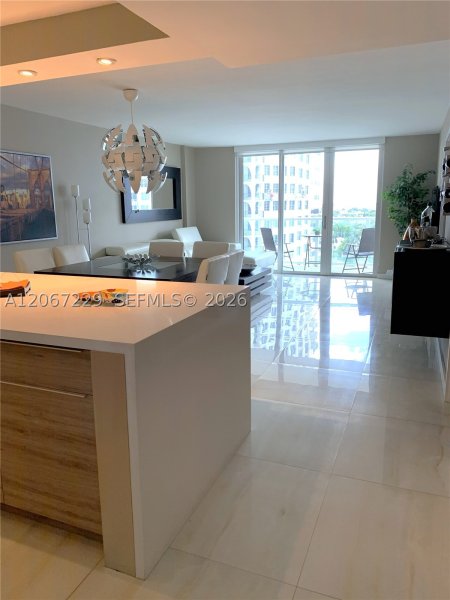 Aluguel de apartamento no Arlen Beach 1003