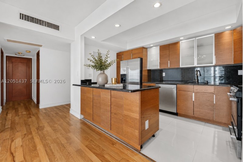 Comprar apartamento no Ocean View 1103