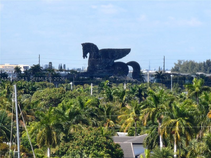 Condo for sale at Parker Plaza Estates 626