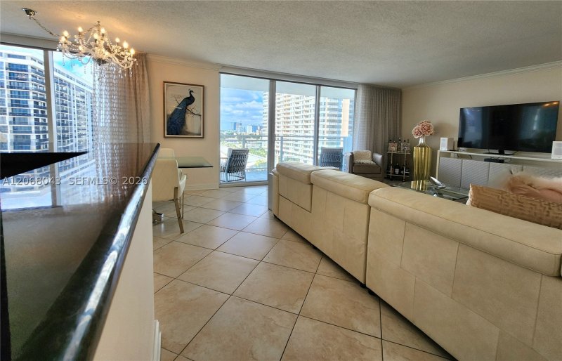 Condo for sale at Parker Plaza Estates 626