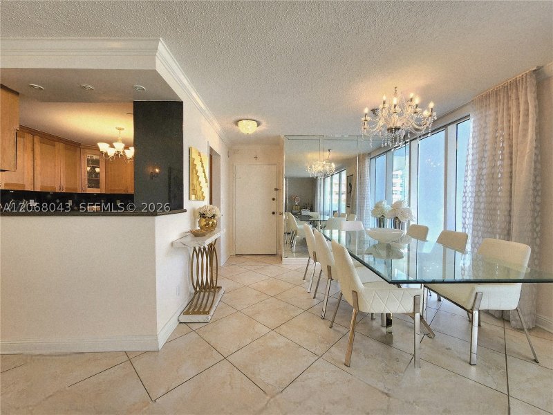 Condo for sale at Parker Plaza Estates 626