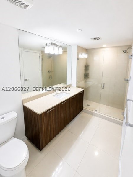 Alquiler de apartamento en 5252 Paseo Doral 1807