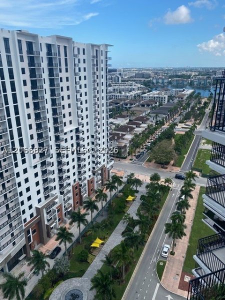 5252 Paseo Doral Apt #1807