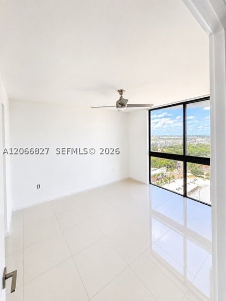 Alquiler de apartamento en 5252 Paseo Doral 1807