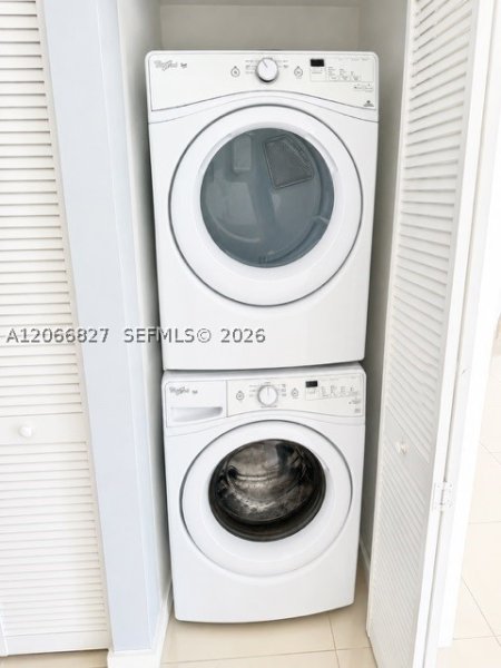 Alquiler de apartamento en 5252 Paseo Doral 1807