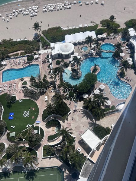 Comprar apartamento no Trump International Sonesta Beach Resort 2206