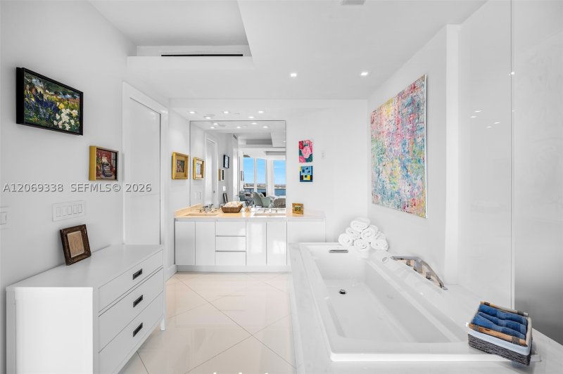 Aluguel de apartamento no Blue Diamond Condo PH4306