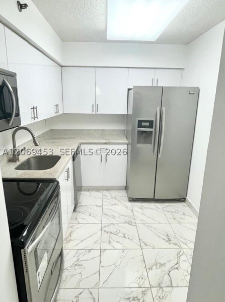 Alquiler de apartamento en Parc Central Aventura 1211