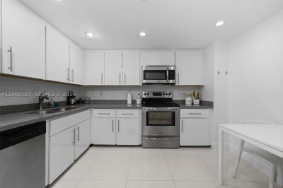 Property photo # 11