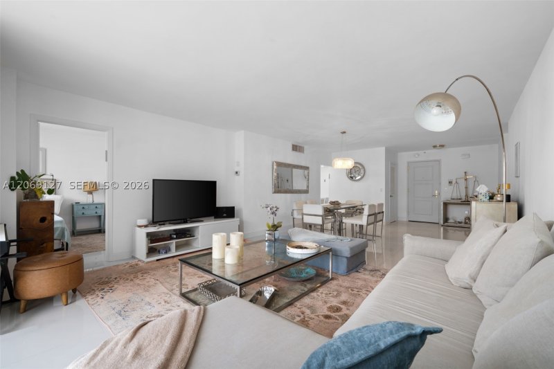 Aluguel de apartamento no Balmoral Condo 20V