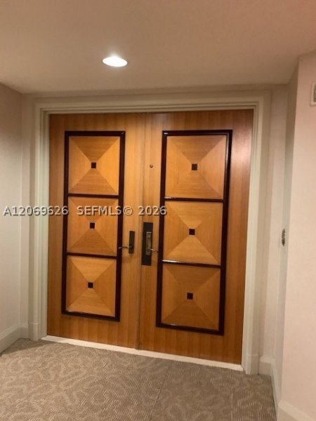 Condo for sale at The Pinnacle 1503