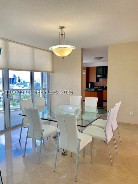 Condo for sale at The Pinnacle 1503
