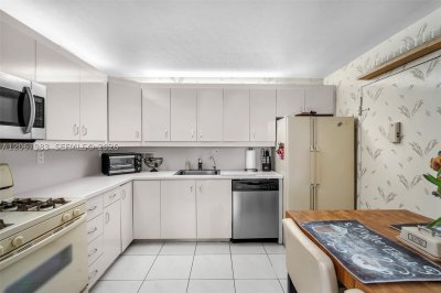 Property photo # 3