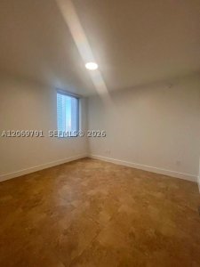 Property photo # 10