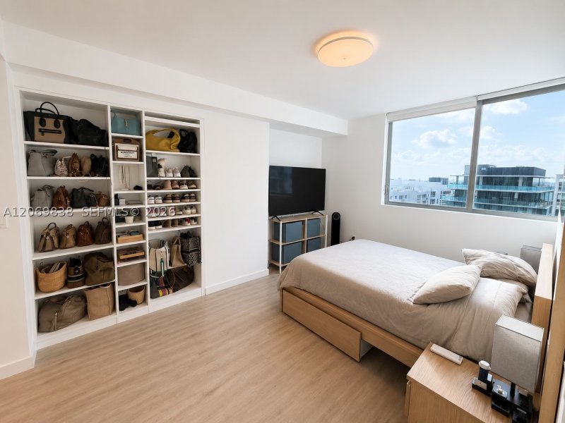 Aluguel de apartamento no Le Parc at Brickell 906